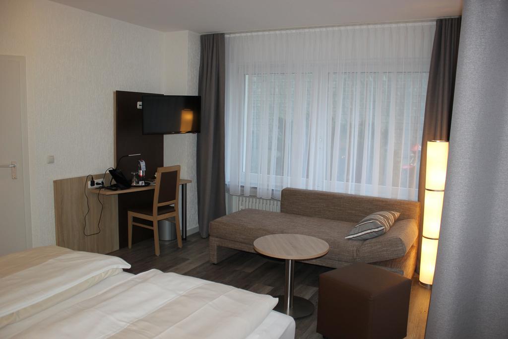 רמשייד Hotel Restaurant Kromberg מראה חיצוני תמונה