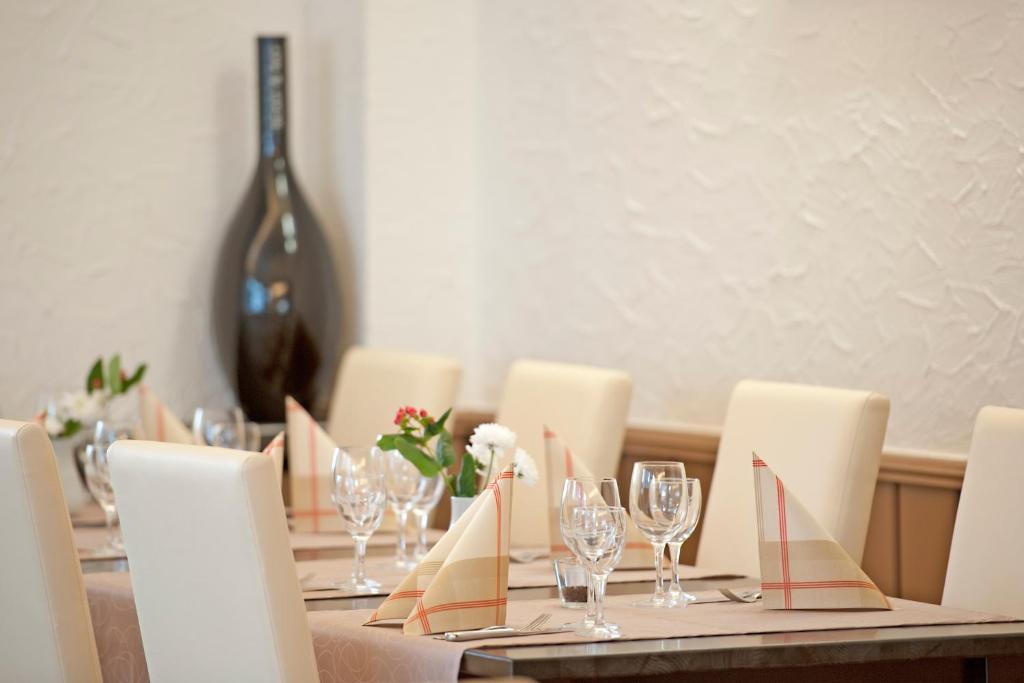 רמשייד Hotel Restaurant Kromberg מראה חיצוני תמונה