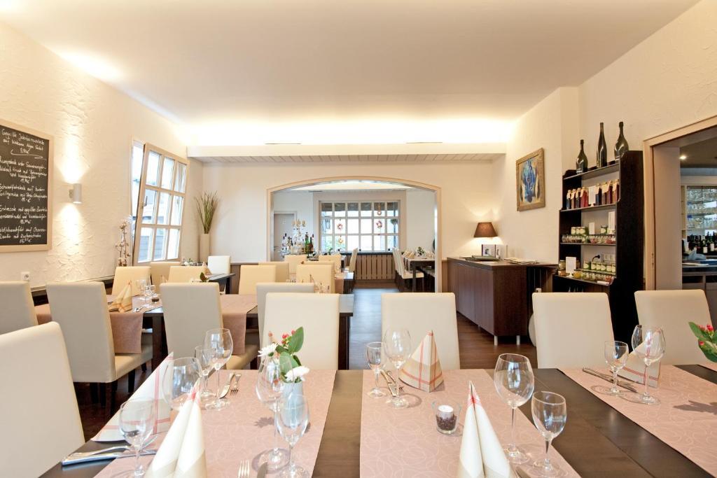 רמשייד Hotel Restaurant Kromberg מראה חיצוני תמונה
